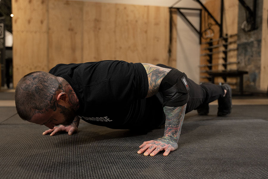 5 Best No-Weight Arm Workouts to Shake Up Your Entire Body