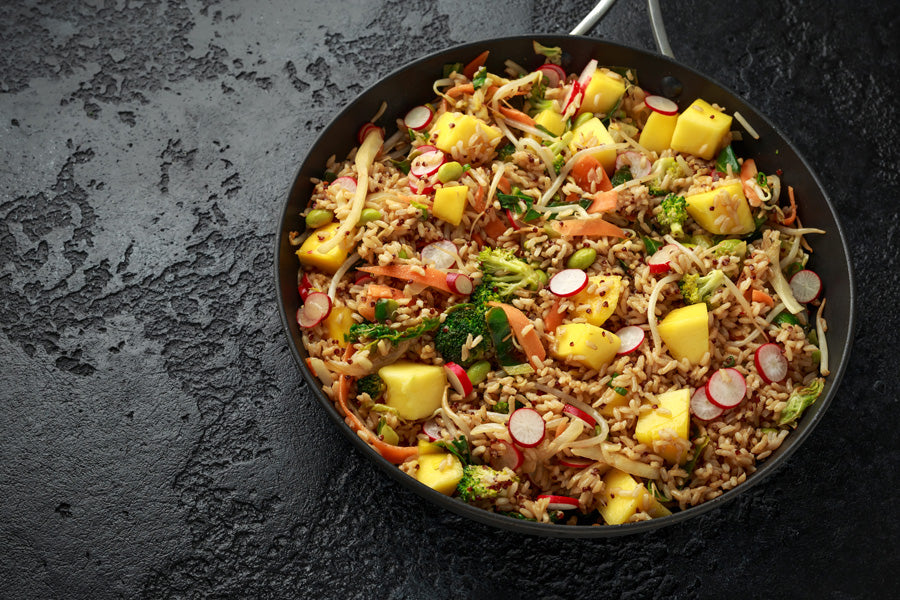 A Culinary Symphony of Vibrant Flavors in a Veggie Quinoa Stir-Fry