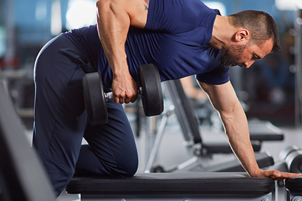 One Arm Dumbbell Row: Technique Guide for Upper Back