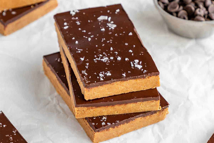 How to Make Protein Bars: Chocolate Peanut Butter Protein Bars Recipe