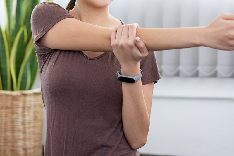 Deltoid Muscle Stretching Exercises