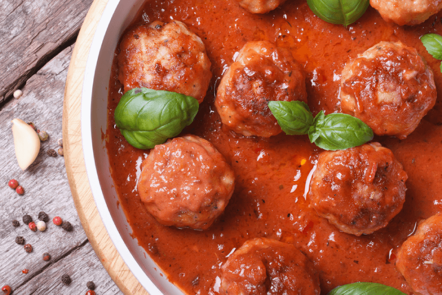 Meatballs With Tomato Basil Sauce