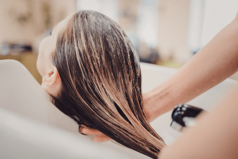 💇Hair Relaxers Under the Spotlight As Lawsuits Allege Potential Health Risks, Including Cancer!