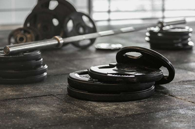 Deadlift Vs. Romanian Deadlift: What are the Differences, Benefits & How to Do Them