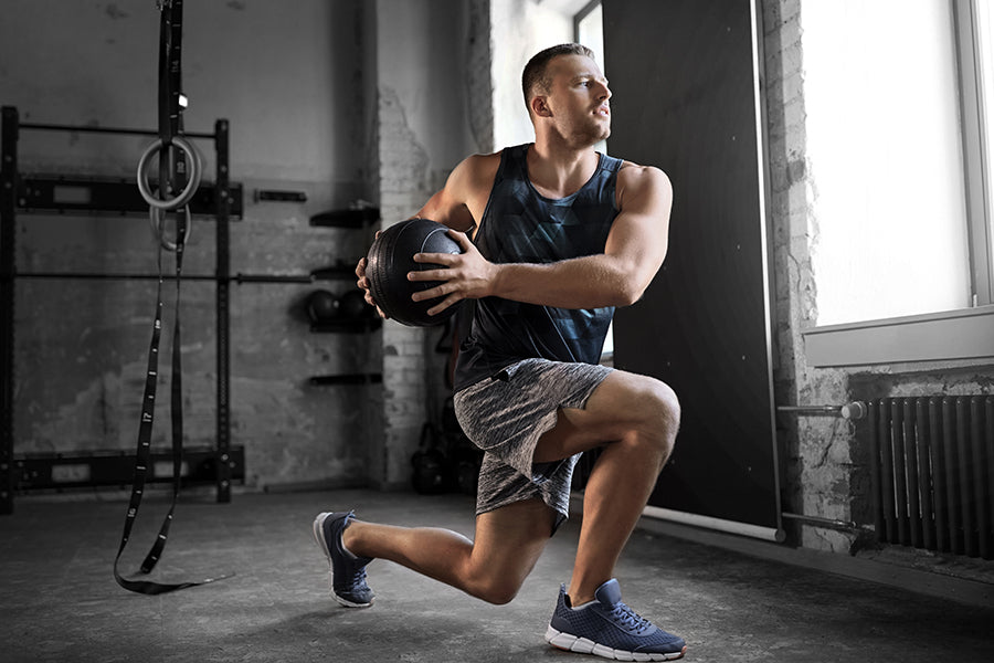 Supersets in Strength Training: How to, Benefits & Workout Examples