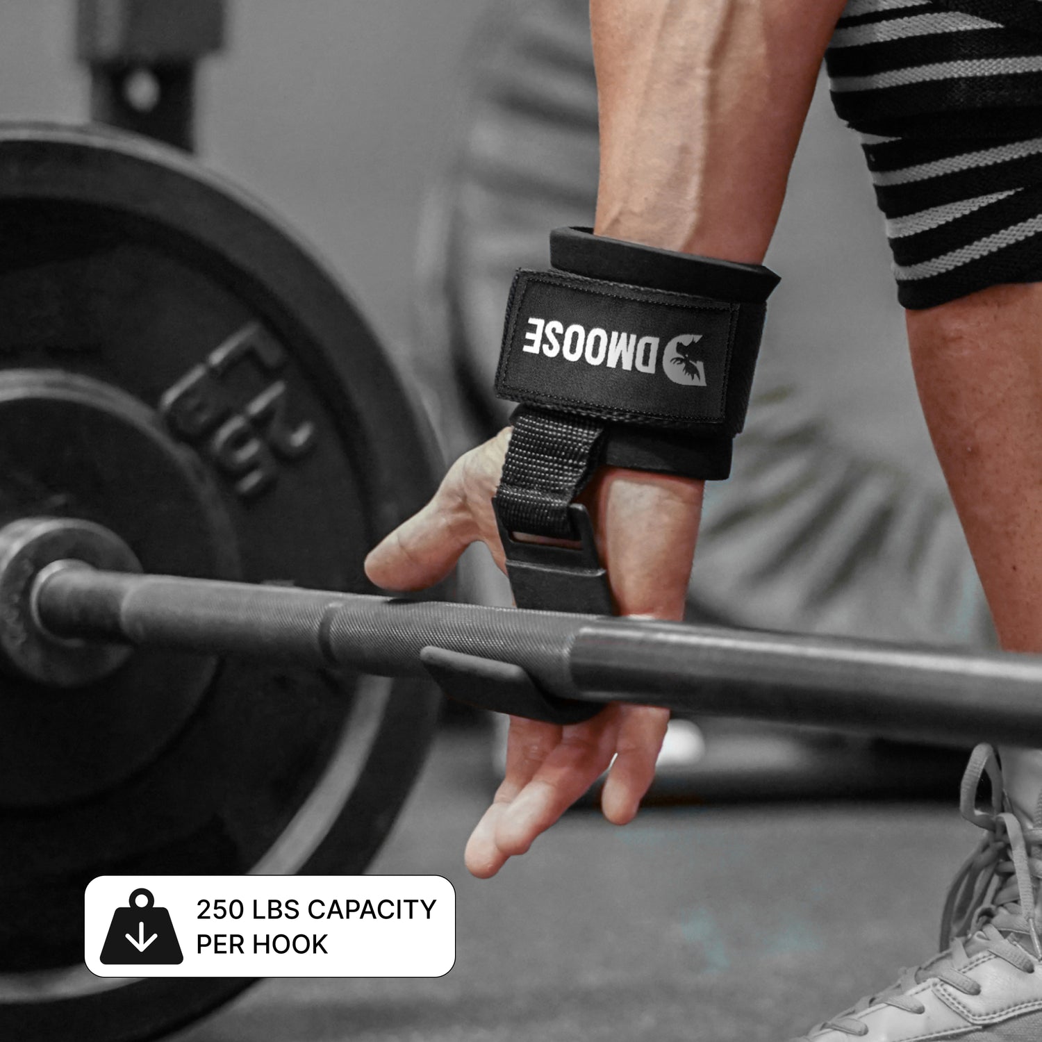 DMoose Weight Lifting Hooks for Better Grip & Control Weightlifting Hooks + Lifting Straps / Green